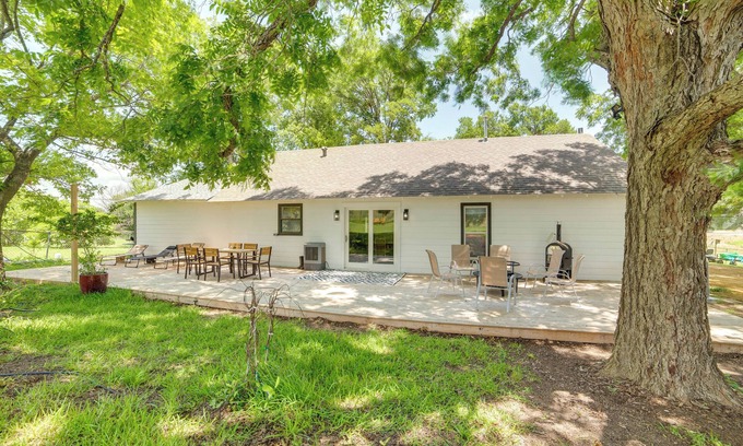 Westminster Cottage | Blue Ridge Retreat on 10-acre Farm: Rural Reset!