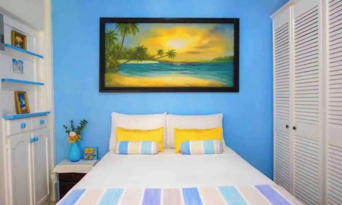 Maxwell Apartment | "Blue Sea" - Small & Cozy Studio Apartment
