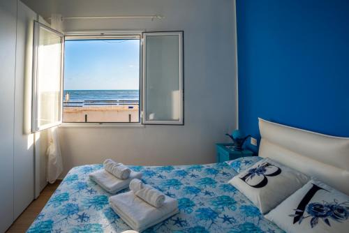 Punta Secca House | Blue Velvet