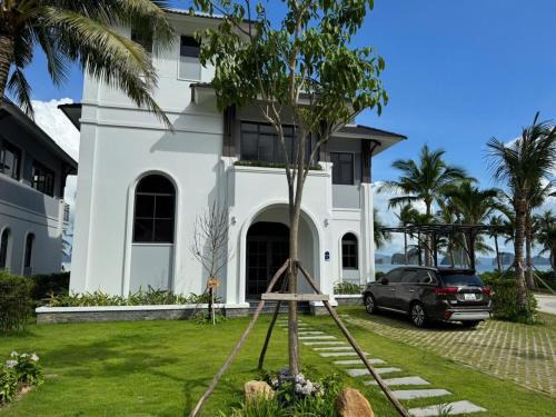 Van Don Villa | Blue Wave Villa