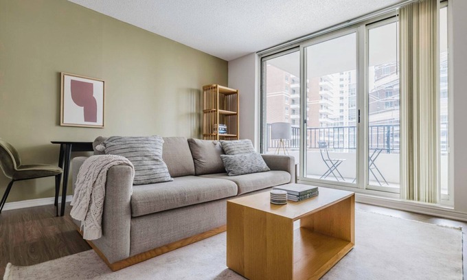 Ballston Apartment | Blueground | Ballston, pool, nr Arlington Cemetery