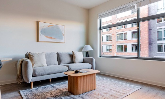 Clarendon Apartment | Blueground | Lyon Village, rooftop, nr Arlington Cemetery
