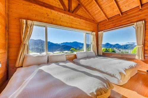 Ren'ai House | Bluesky Garden