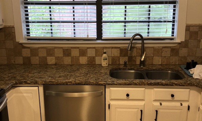 Niceville House | Bluewater Bay Beauty- 1 mile to Destin Bridge