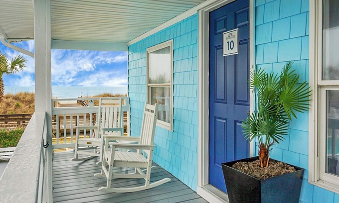 Carolina Beach Hotel | Boardwalk Inn