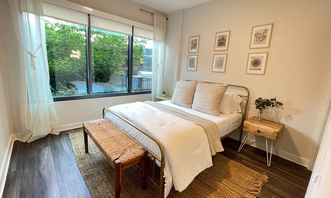 Lenox Apartment | Boho Buckhead City Loft