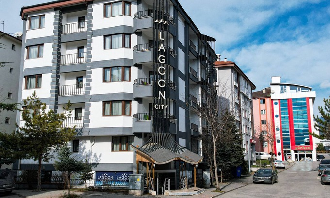 Bolu Hotel | Bolu Lagoon City Hotel