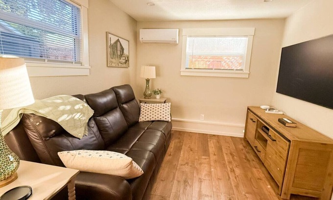 Concord Apartment | Bonifacio Oasis | Entire Private Apartment