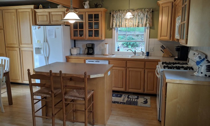 Grand Haven House | Book Your 2025 Summer Vacation Now!