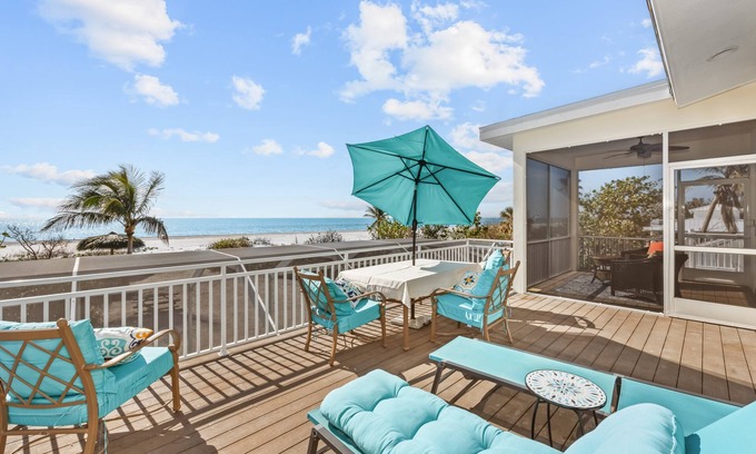 Gulf Pines House | Book your stay now and experience the magic of Waters Edge!