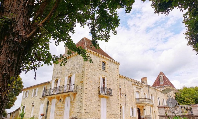 Quinsac Hotel | BORDEAUX Château Lafleur