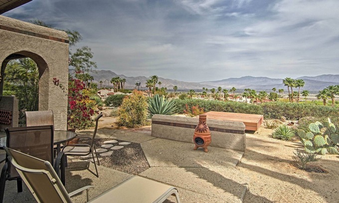 Borrego Springs House | Borrego Springs Townhome w/ Patio & Mountain Views