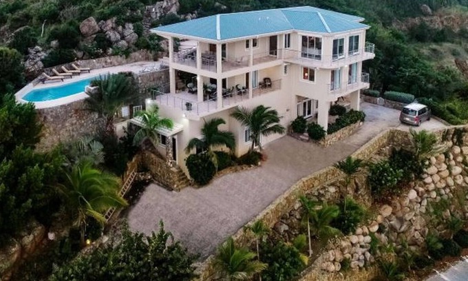 Dawn Beach Estates Villa | Bougainvillea (4/6 Rooms)