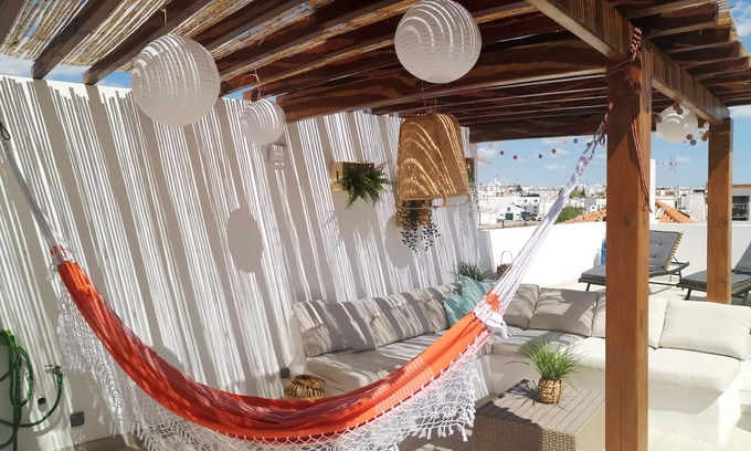 Tavira House | Bougainvillea House