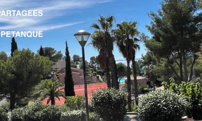 Le Dramont House | Boulouris 10-12 pers. Family Tennis Swimming pools Beach