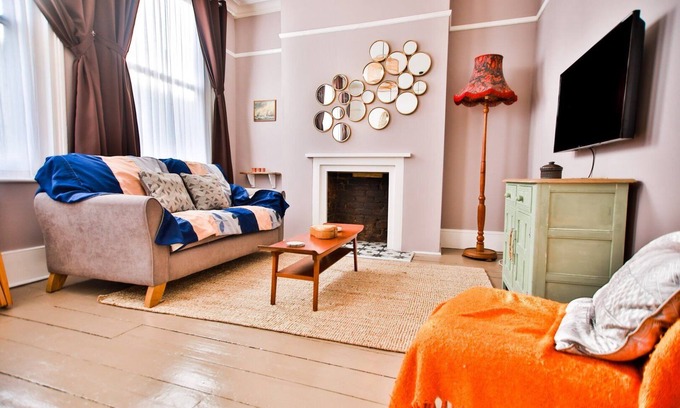St Leonards-On-Sea Apartment | Boutique Apartment on Kings Road
