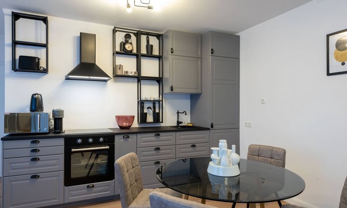 Gersthof Apartment | Boutique Designer Apartments - Top 2