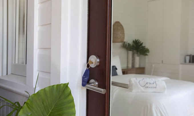 Seaside Hotel | Boutique Hotel in Seaside, Florida! Steps to Beach & Downtown! 2 Bikes