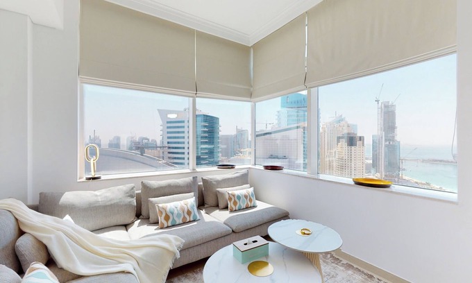 Dubai Marina Apartment | BR Luxe 1 BDR Apartment w/Balcony and Sea Views