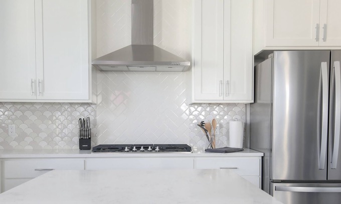 Orem House | Brand NEW 6bd/3.5ba house AND basement apartment by BYU/UVU