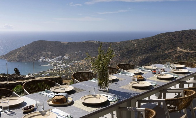 Vathi Villa | Brand new 7 bedroom Villa 10min from Vathy beach