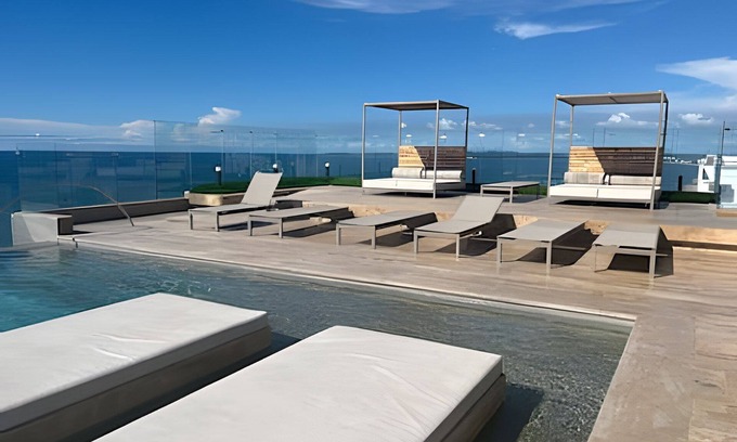La Boquilla Apartment | Brand New Apt Pool & City Views