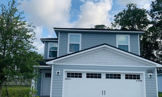 Arlington House | Brand New Construction 🏠 Resort style Getaway