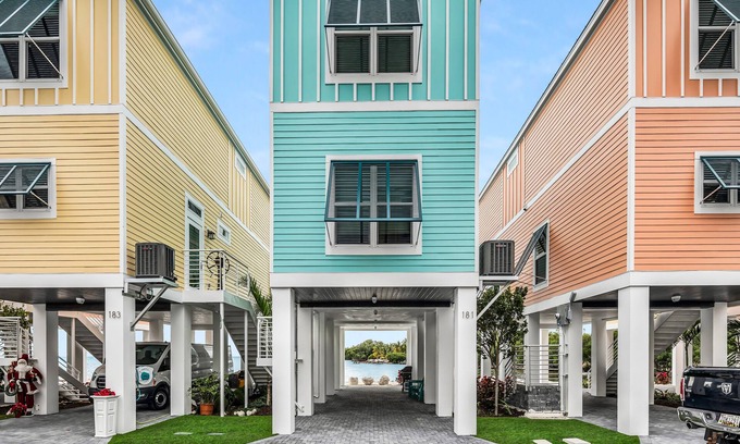 Islamorada Resort | BRAND NEW HOME resort location, Oceanveiw!