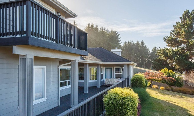Humboldt Hill House | Brand New Listing! The Hill House: Spacious Family Home with Large Deck and Views to the Bay!