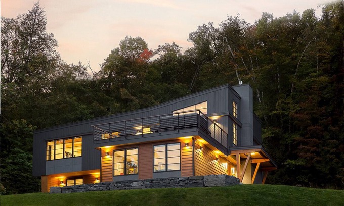 Warren House | Brand New Luxury Retreat with Hot Tub and amazing views minutes from Ski Areas