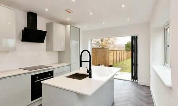 Cheltenham House | Brand new modern Cheltenham home