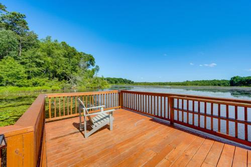 Perry House | Brand-New Perry House with Kayaks and Lake Access