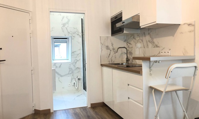 Enfants-Rouges Apartment | Brand new studio located in the center of Paris