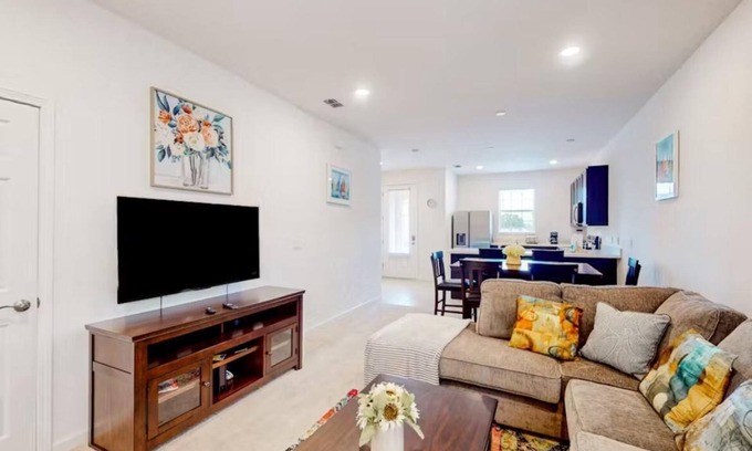 Davenport House | Brand new Townhome at Community Prestwick Village!