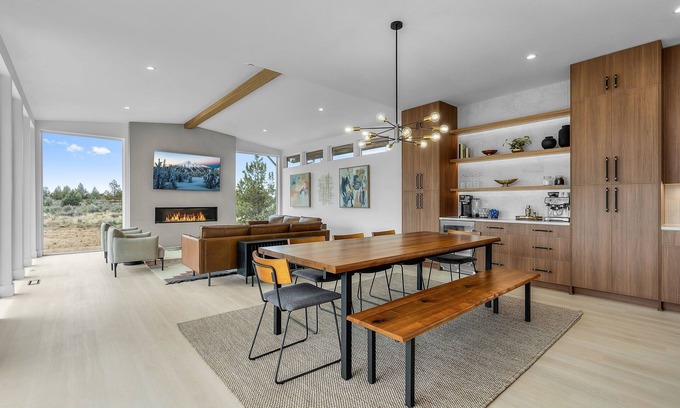 Alfalfa House | Brasada Ranch Luxury | Hot Tub & Chef’s Kitchen