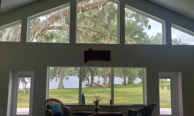 Floral City House | Breathtaking Lakefront property, 2+ acres. Less than a mile from the bike trail.