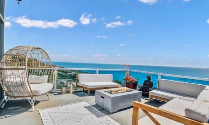 Point Loma House | Breathtaking Oceanfront Zen Villa | Sunset Cliffs