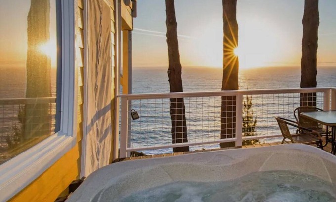 Shelter Cove Condo | Breathtaking Oceanview! by OceanviewHotTubs Monthly Minimum