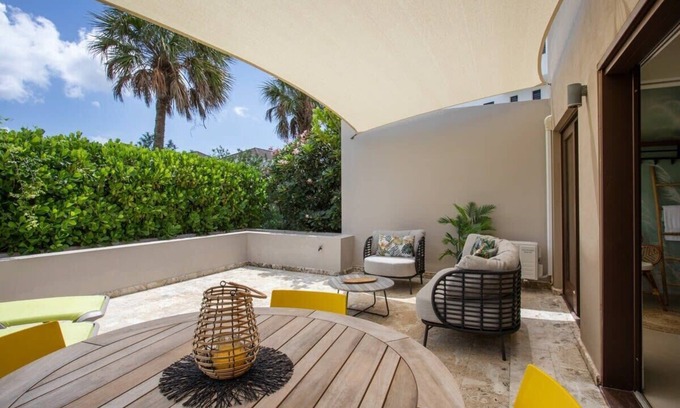 Sint Michiel Apartment | Breathtaking panoramic view apartment in a gated resort