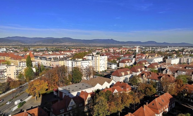 Quartier Saint-Leon Apartment | Breathtaking view of Colmar - Beautiful 15th-floor apartment with elevator and parking space