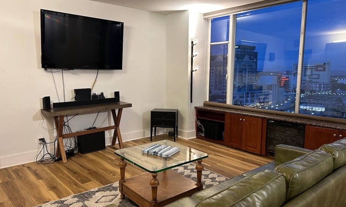 Downtown Reno Condo | Breathtaking Views on Riverwalk w/Parking Options