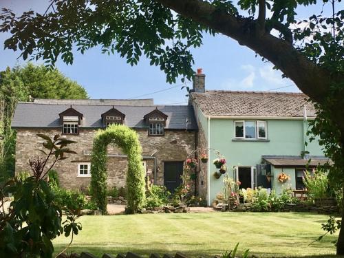 Defynnog Apartment | Brecon Boutique Breaks Wild Land