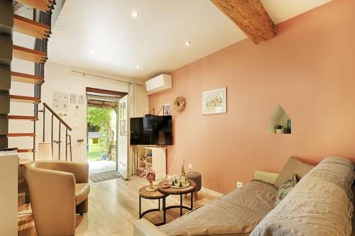 Eguisheim Apartment | BREDALA* Gîte maison Alsacienne avec Jardin