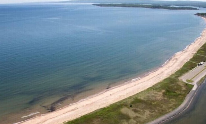 Trenton House | Breezy Acres Glampground