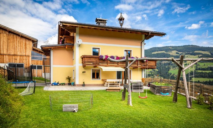 Muehlbach Am Hochkoenig Apartment | Brennergut Ferienwohnung am Bauernhof