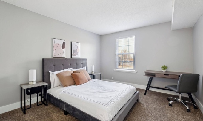 Nashville Apartment | Brentwood C3 I Cozy & Comfy I 2Bd I Free Parking