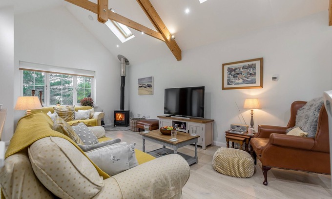 Cadgwith House | Bretagne - Three Bedroom House, Sleeps 6