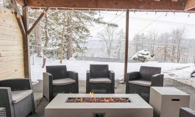 New Paltz House | Brickhouse Gunks, Sleep Number beds, Mountain View