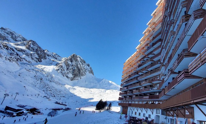 La Mongie Apartment | Bright apartment, 4 people. La Mongie-tourmalet. at the foot of the slopes