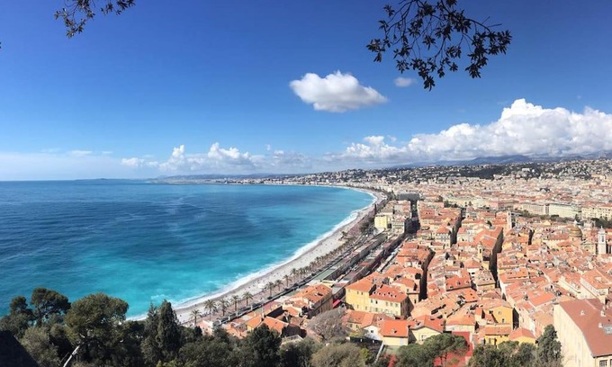 Vernier Apartment | Bright apartment at Mimi’s